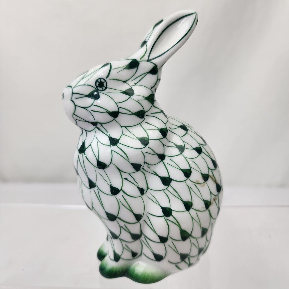 Andrea by Sadek Rabbit Figurine Green Fishnet Herend Style Bunny~Hand Painted - Picture 3 of 7